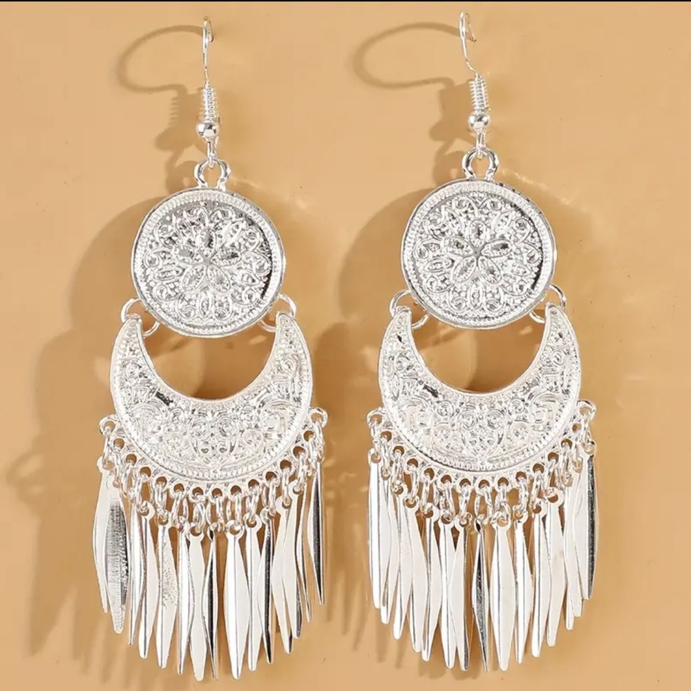 Women’s Boho Sliver Plated Long Tassel Hook Dangle Statement Earrings Gypsy